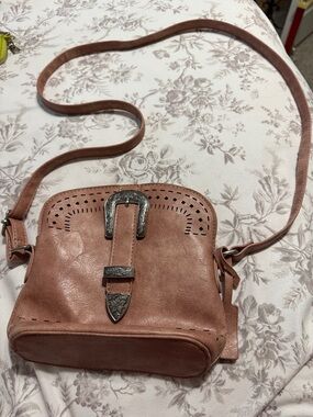Classic Western-Style MUDD Small Crossbody Bag in Dusty Rose